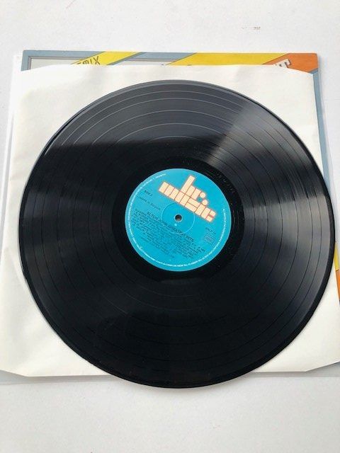 Dischi in vinile: Elton John – Usato da Aarwangen venduto da Jukebox3 6