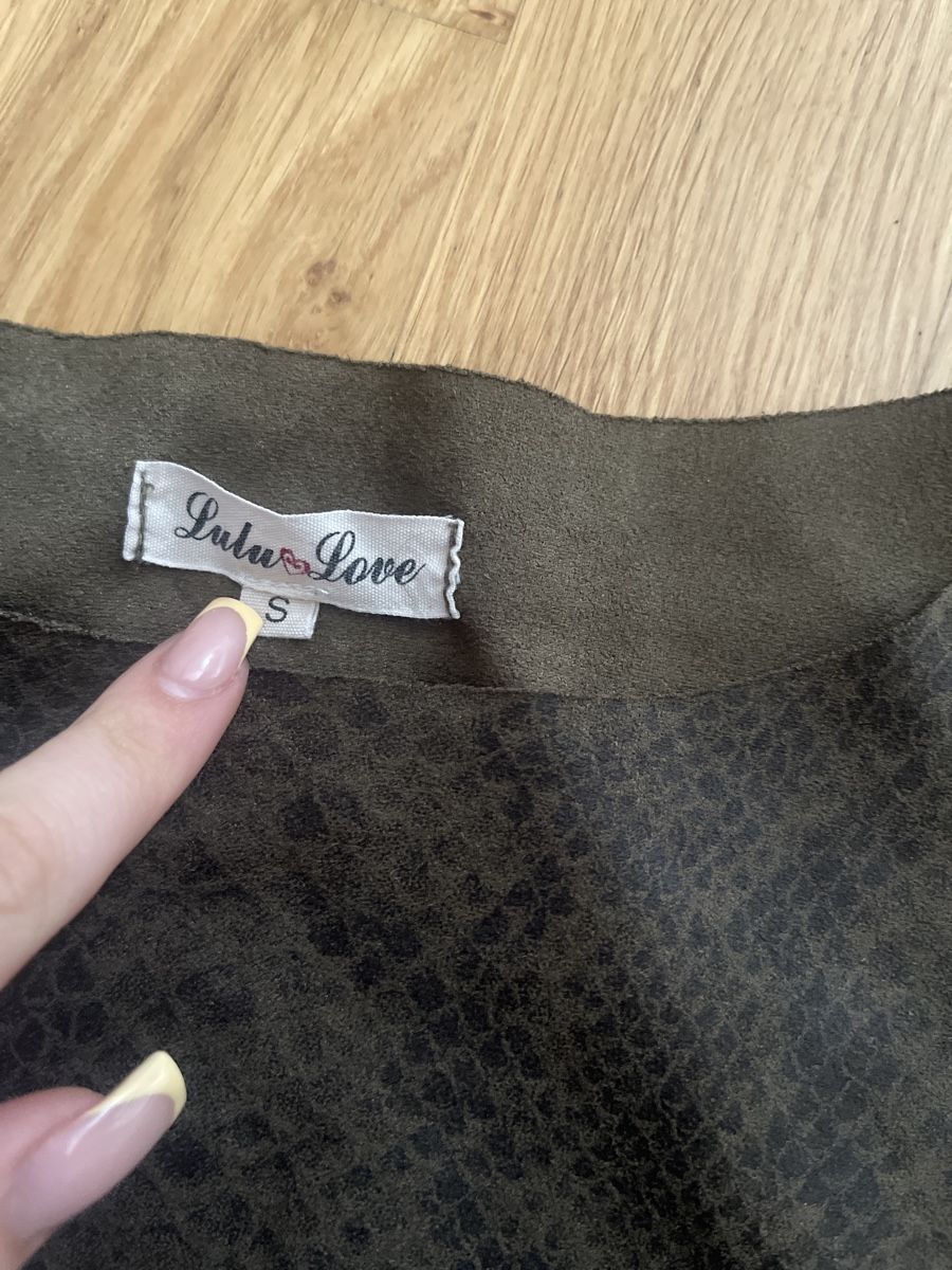 Kleider: Robe kaki Lulu Love – Gebraucht aus Le Locle von Mayd_h 1