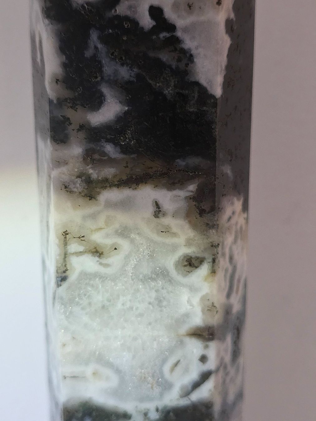 Mineralien & Heilsteine: XXL Moosachat Obelisk 1.99kg – Neu und originalverpackt aus Matzingen von Shay_Crystalz 2