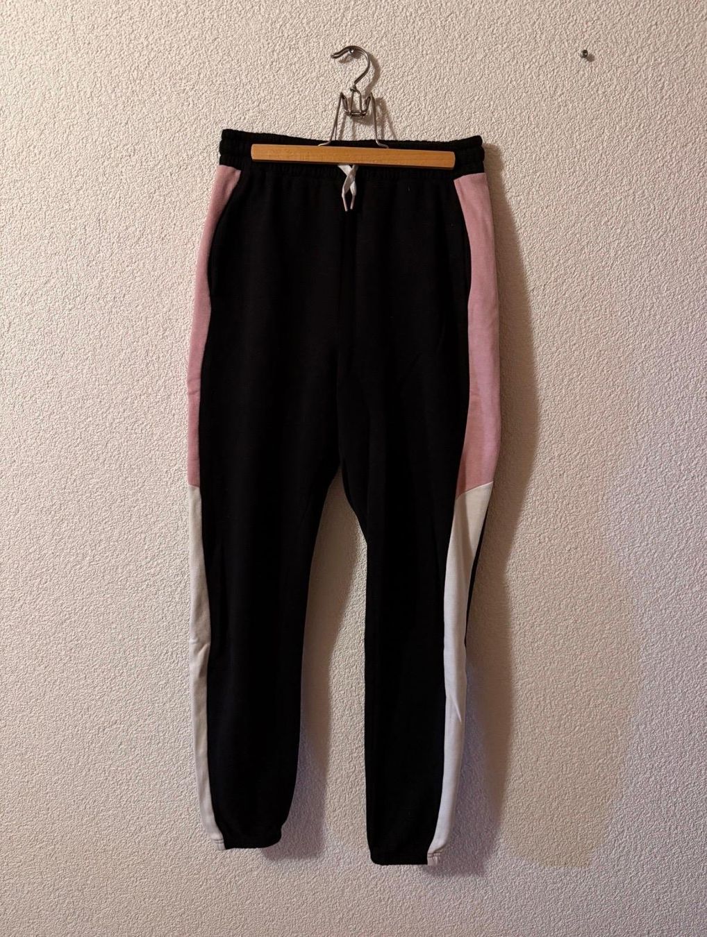 H&M Pantaloni: Trainerhose – Nuovo (secondo la descrizione) da Oberbalm venduto da M32V4