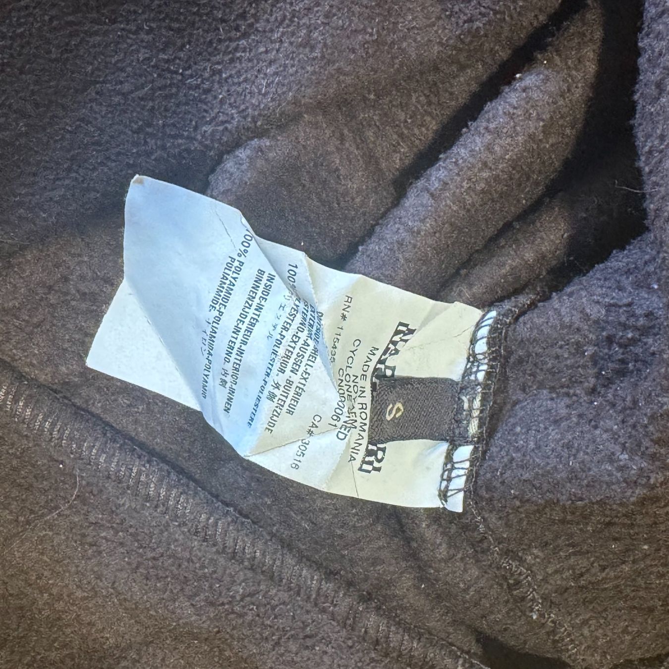 Napapijri Maglioni & Felpe: Napapijri brown fleece quarter zip winter jacke tech pull – Usato da St. Gallen venduto da sourced_limited 4