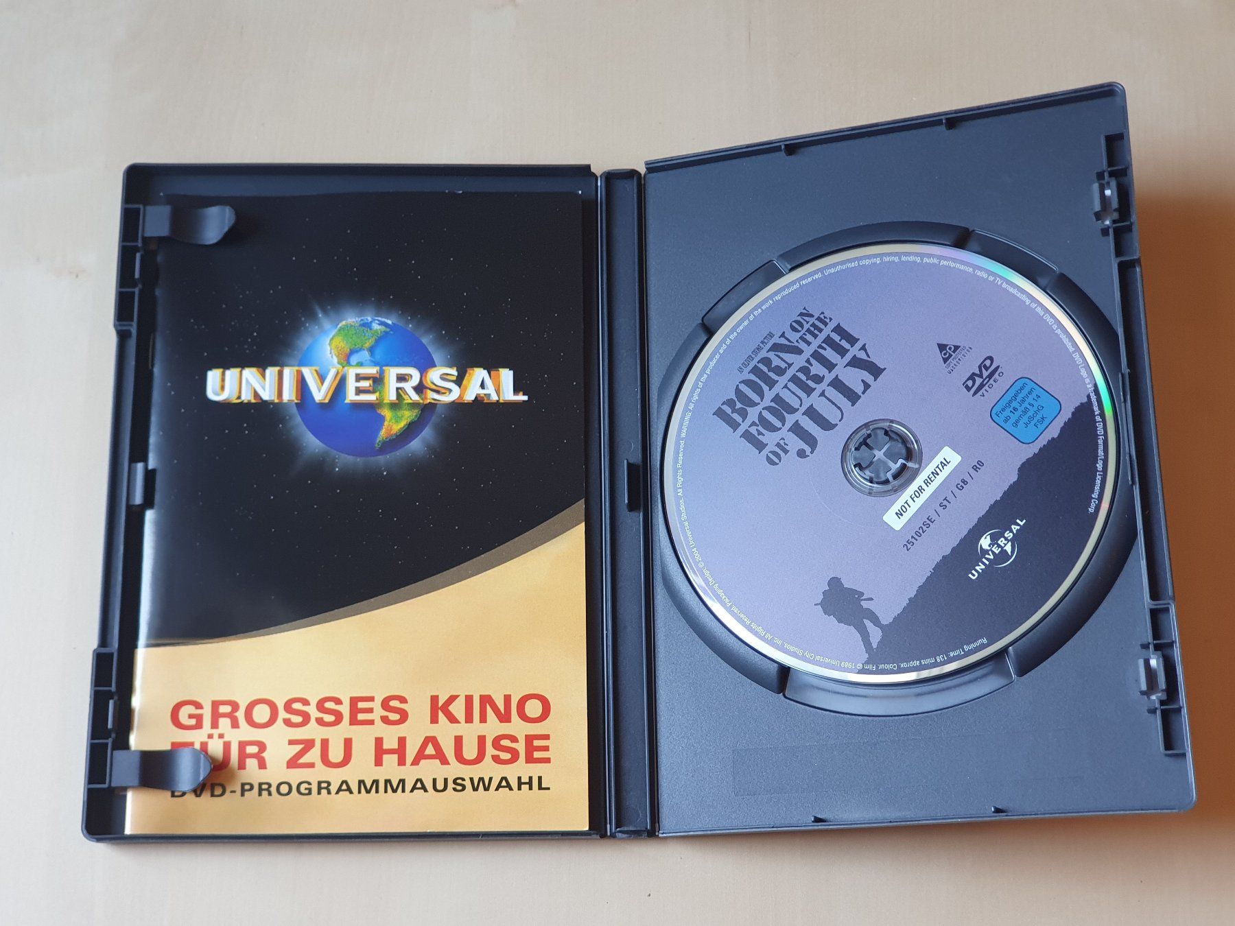 Tous les DVDs: Geboren am 4 Juli – D'occasion à Stansstad par collectorsshop 2