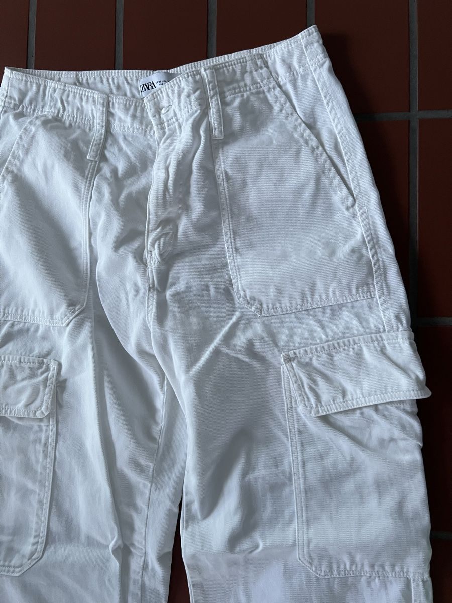 Zara Pantaloni: Zara Cargo Hosen Weiss Gr.S – Usato da zürich venduto da kira.jj 2