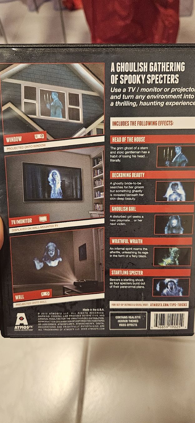 Tutti i DVDs: halloween AtmosFX Ghostly Apparitions DVD  – Usato da Schlieren venduto da Disneylover 1