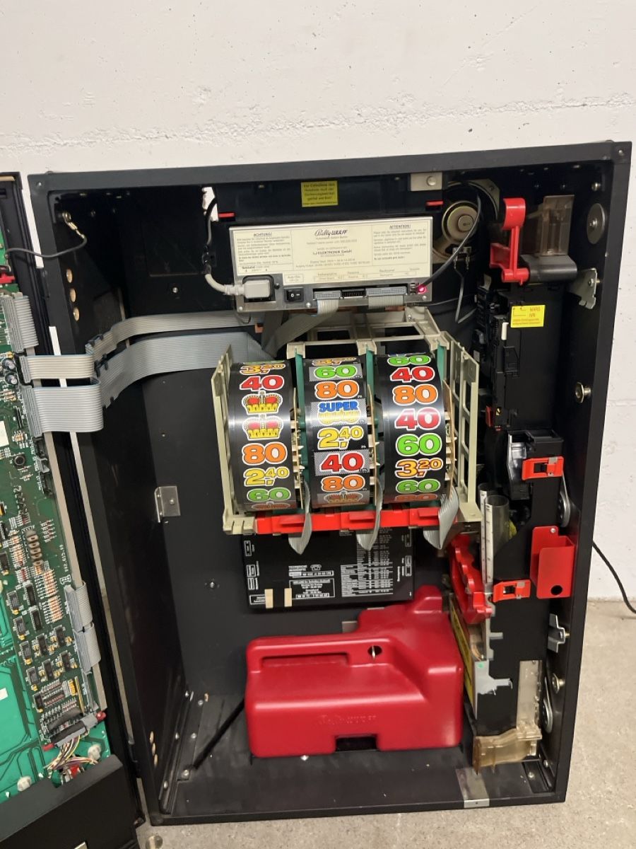 Spielautomaten: Bally Rex Super Spielautomat – Defekt aus Luzern von bennobucher 1