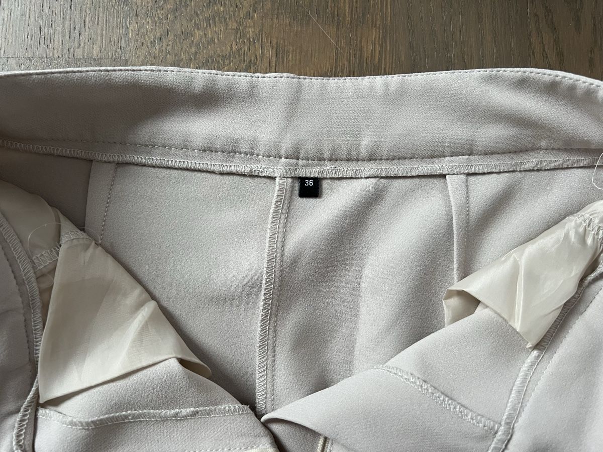 Pantaloni: Elegante weite Hose – Usato da Kriens venduto da Krienserin_T 4