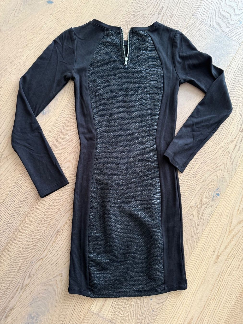 Kleider: Kleid – Gebraucht aus Richterswil von KAYLEIGH_77 1