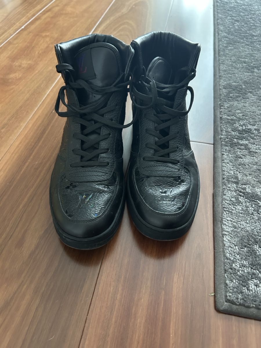 Louis Vuitton Scarpe da uomo: Louis Vuitton Sneaker schwarz – Usato da Lufingen venduto da olt_6yx7