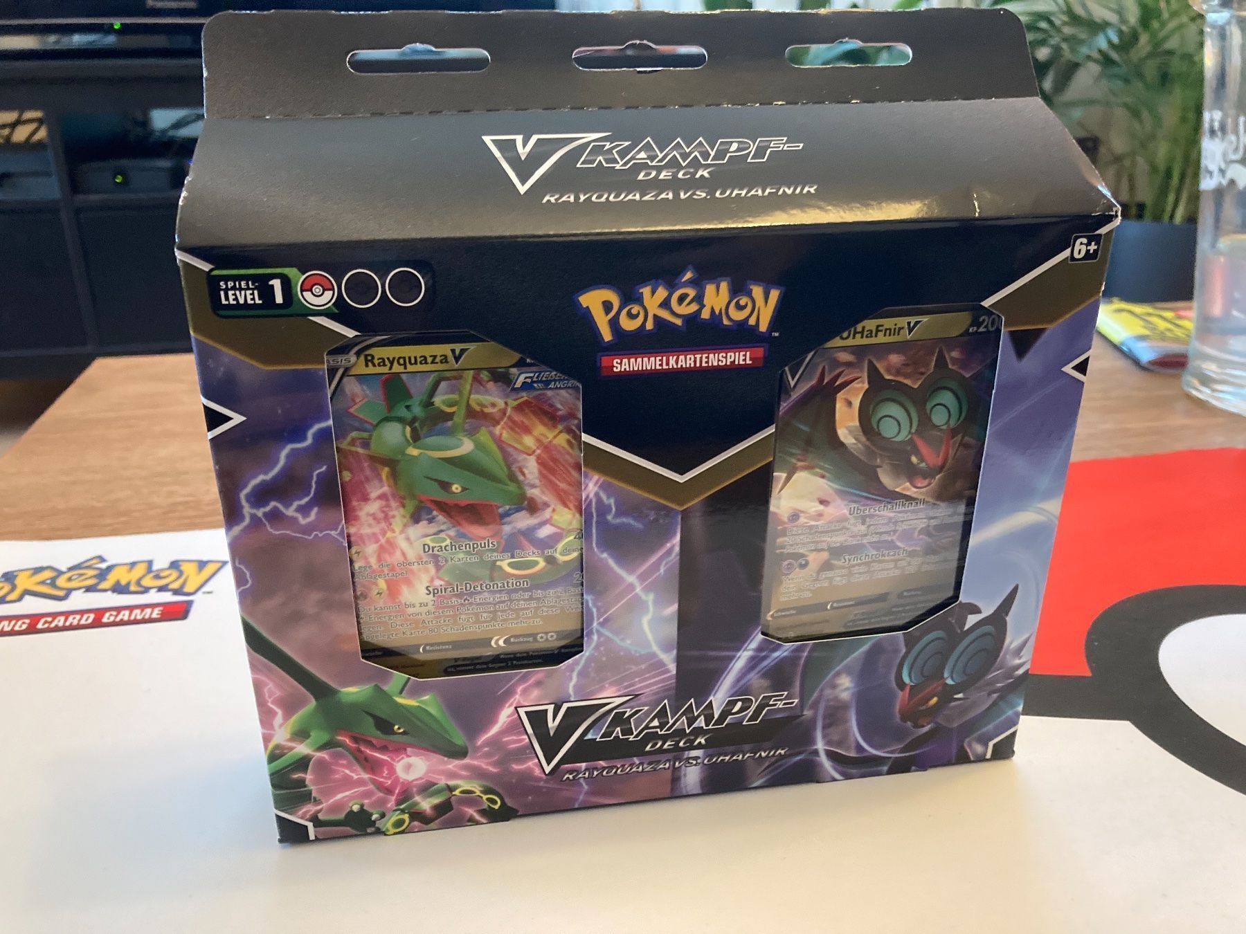 Cartoline: Pokemonkarten V Kampf-Deck Ray VS. Uha – Usato da Küssnacht am Rigi venduto da Ebikoner 2