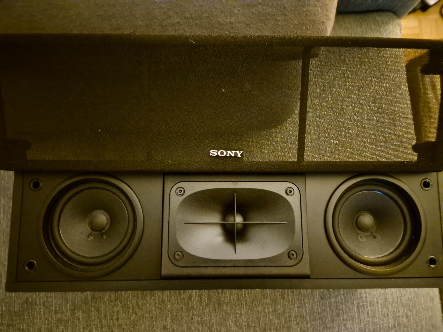 Sony Home Cinema: SONY SS - CN3 CENTER BOX – Nuovo (secondo la descrizione) da Zürich venduto da Sunstar7 1