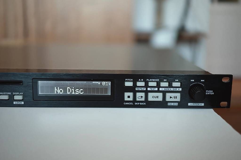 Sistemi audio & multimediali: DENON Professional CD Player DN-C620 – Usato da Stäfa venduto da tomaszk01 2