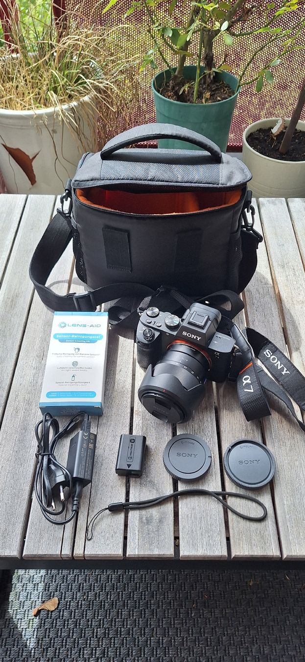 Sony Fotocamera: Sony Alfa ILCE 7M2    ab 1 CHF – Usato da frauenfeld venduto da jeni68