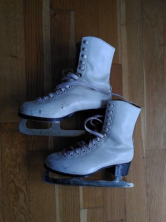 Pattini da ghiaccio: Patins à glace taille 37 – Usato da Martigny venduto da isa_j22w