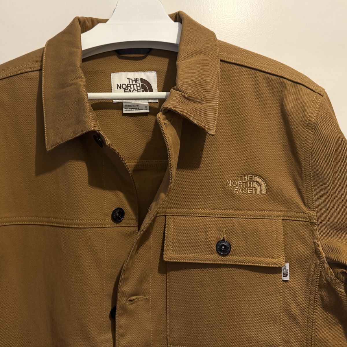 North Face Giacche: North Face Brown Jacke / Hemd M – Nuovo e nell'imballaggio originale da Kilchberg ZH venduto da King_Arth 1