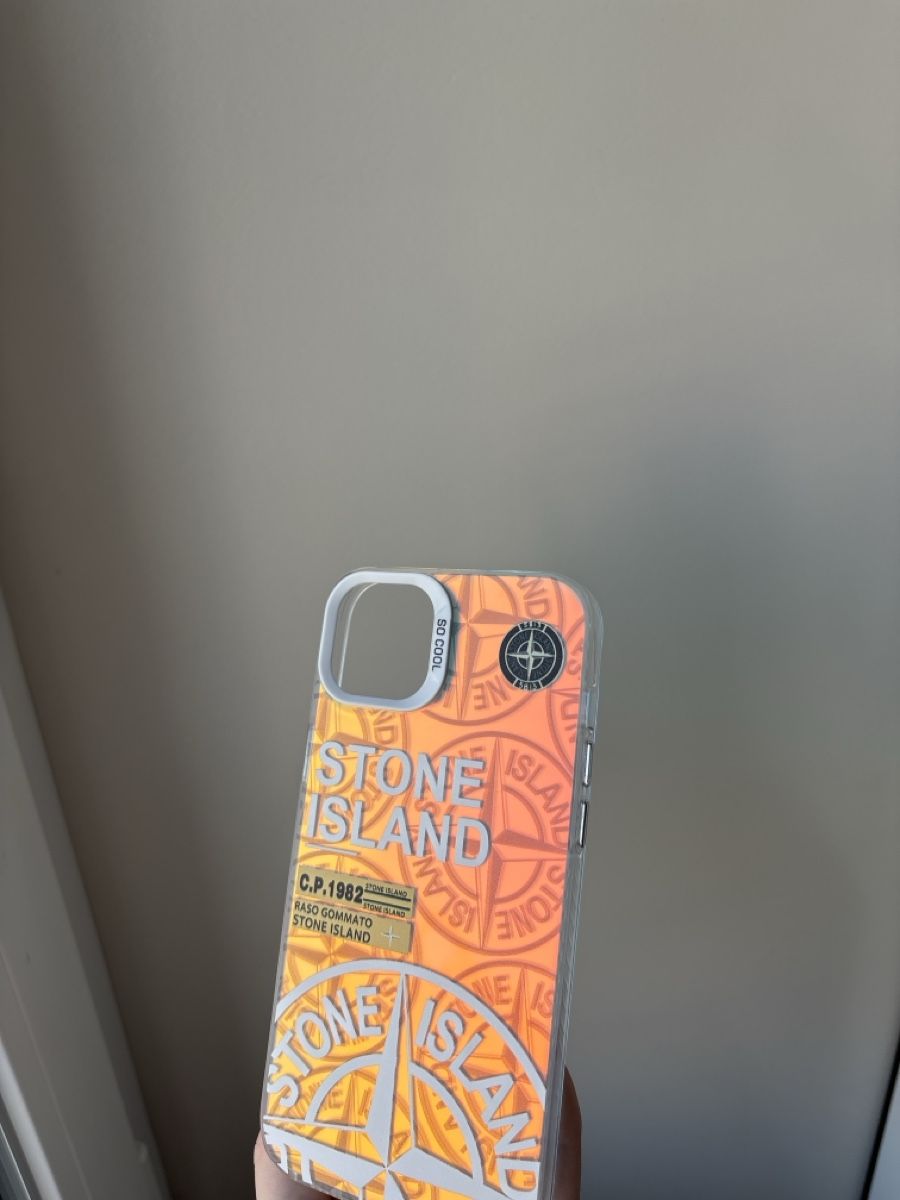 Stone Island Cover & Protezioni schermo: Coque iPhone Stone Island NEUF - IPhone 14 – Nuovo e nell'imballaggio originale da Villars-sur-Glâne venduto da vie_5d9b 2