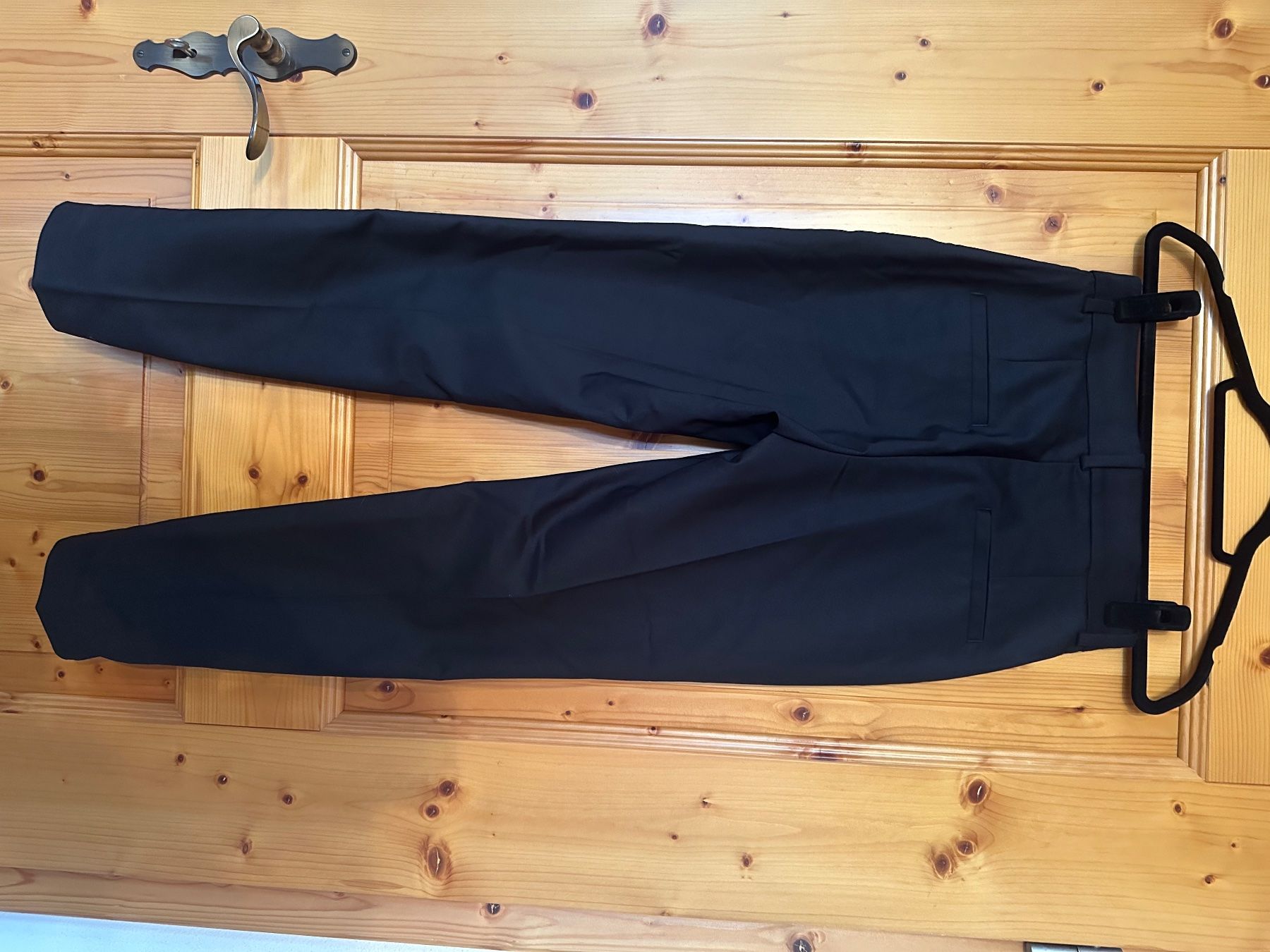 H&M Pantaloni: H&M knöchellange Businesshose schwarz Gr. 34 – Nuovo (secondo la descrizione) da Riedt b. Erlen venduto da sina.aline 8