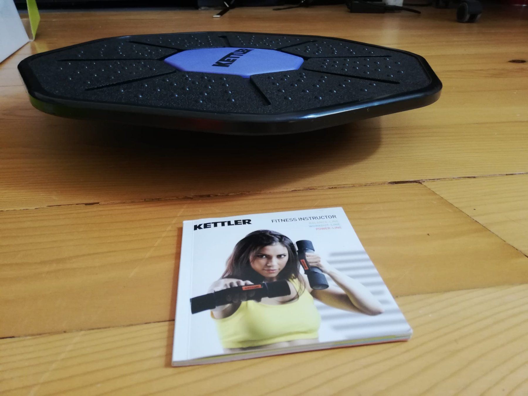 Hometrainer: Balance board – Nuovo (secondo la descrizione) da Bern venduto da spa_ybz5