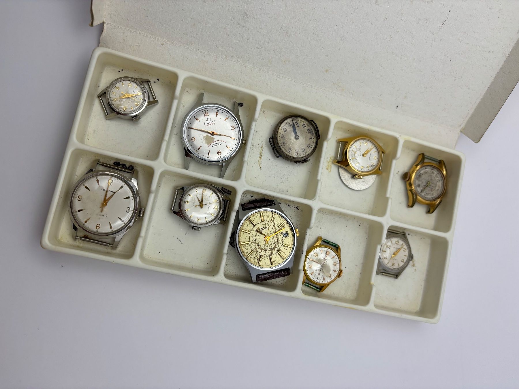 Orologi: Mega Uhrenlot – Difettoso da Rorschach venduto da Zeit.werk01 1