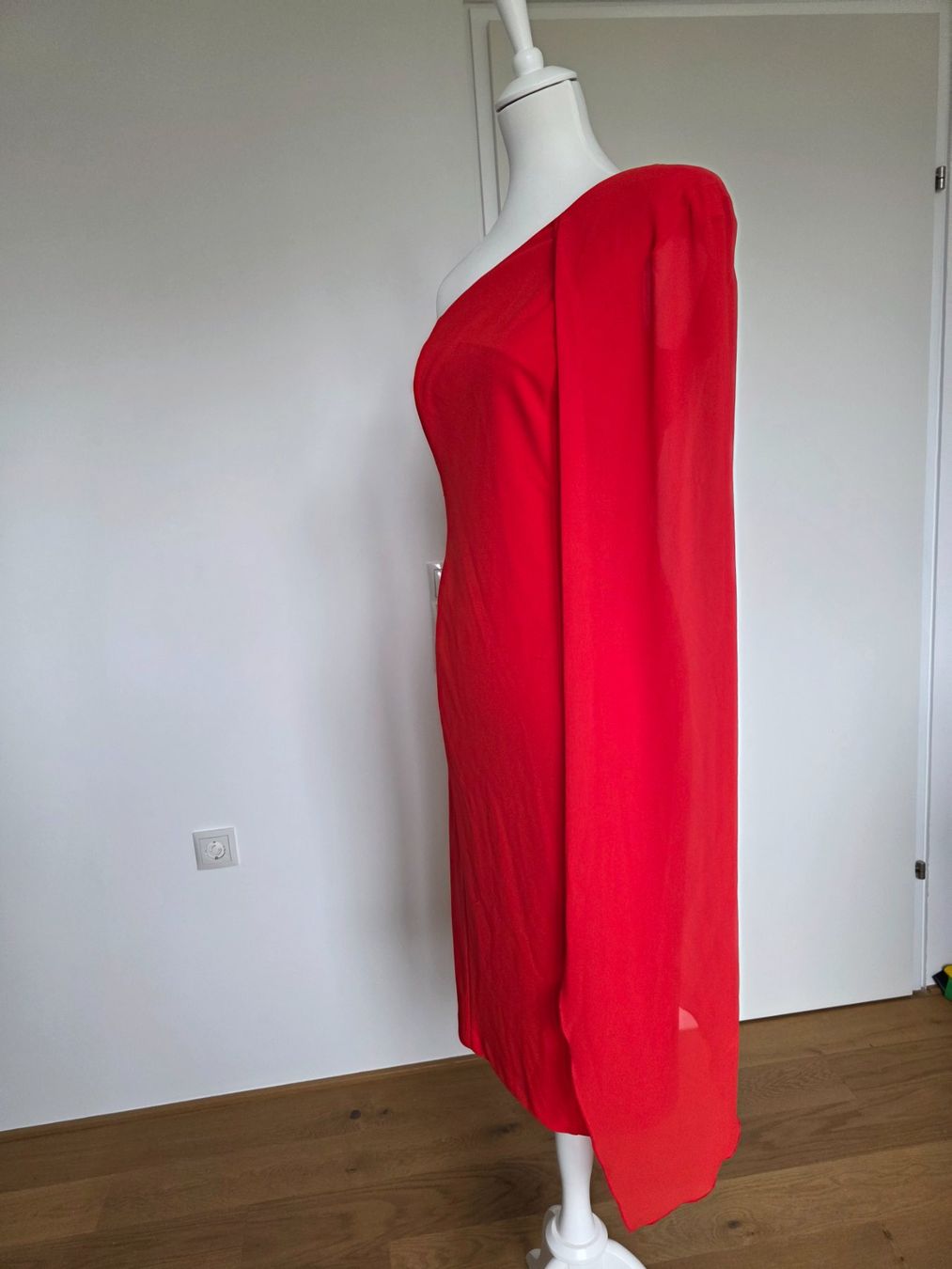 Vestiti: Kleid rot Gr.S – Usato da Altstätten SG venduto da Calendula-7 2