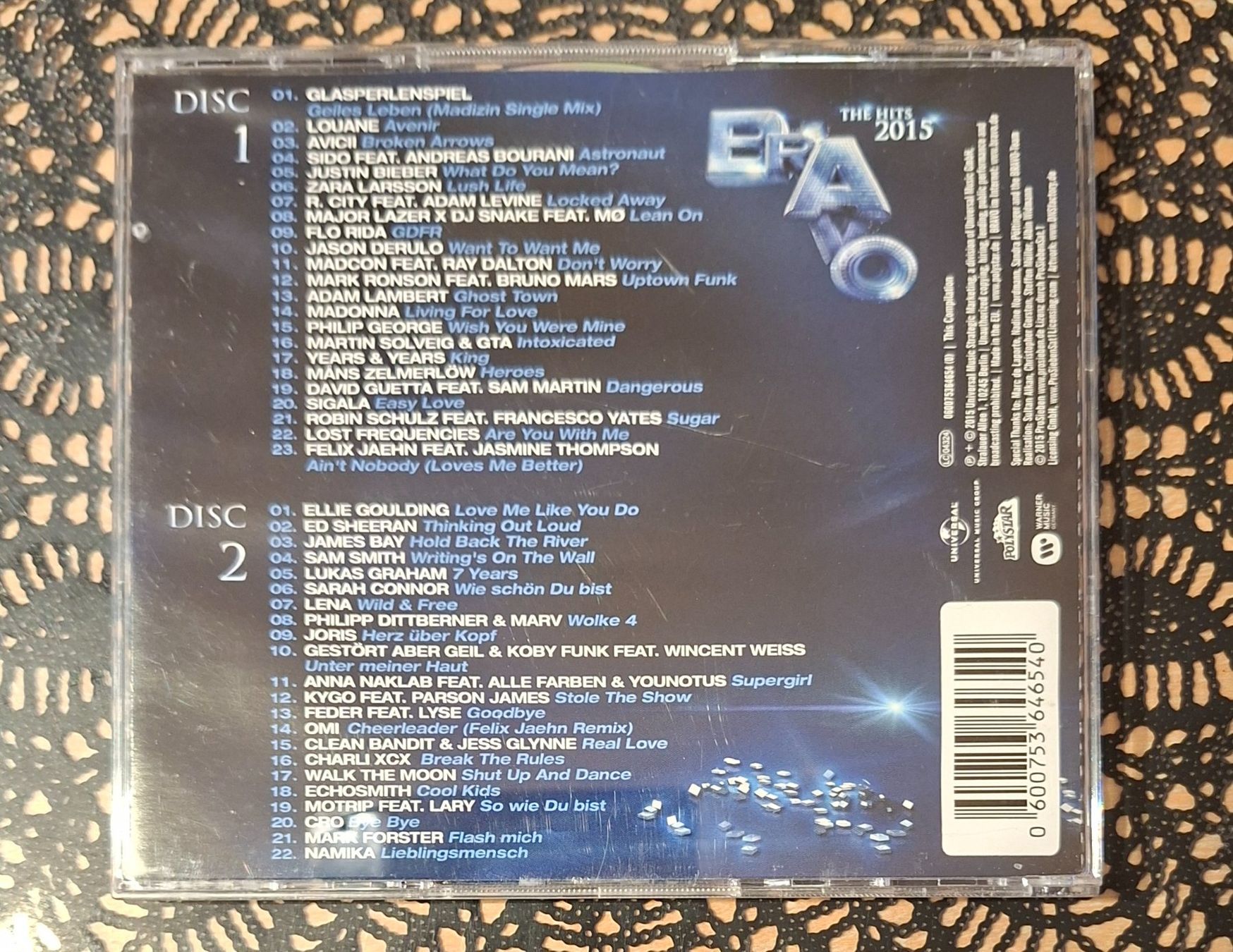 CDs: Bravo Hits - The Hits 2015, 2CD Hit Compilation Sampler 2015 – Gebraucht aus Amriswil von Celini3 1