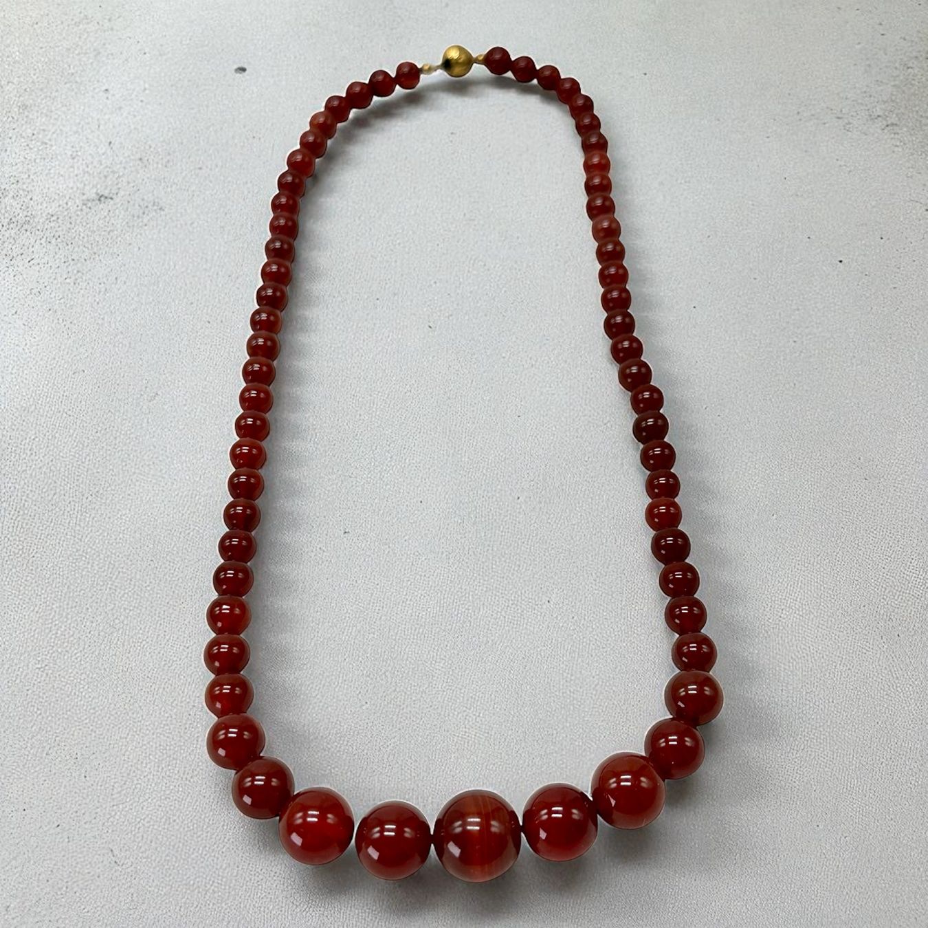 Ketten: Collier vintage en cornaline véritable, superbe éclat. 56 cm – Gebraucht aus Morges von DidisLuxeFinds