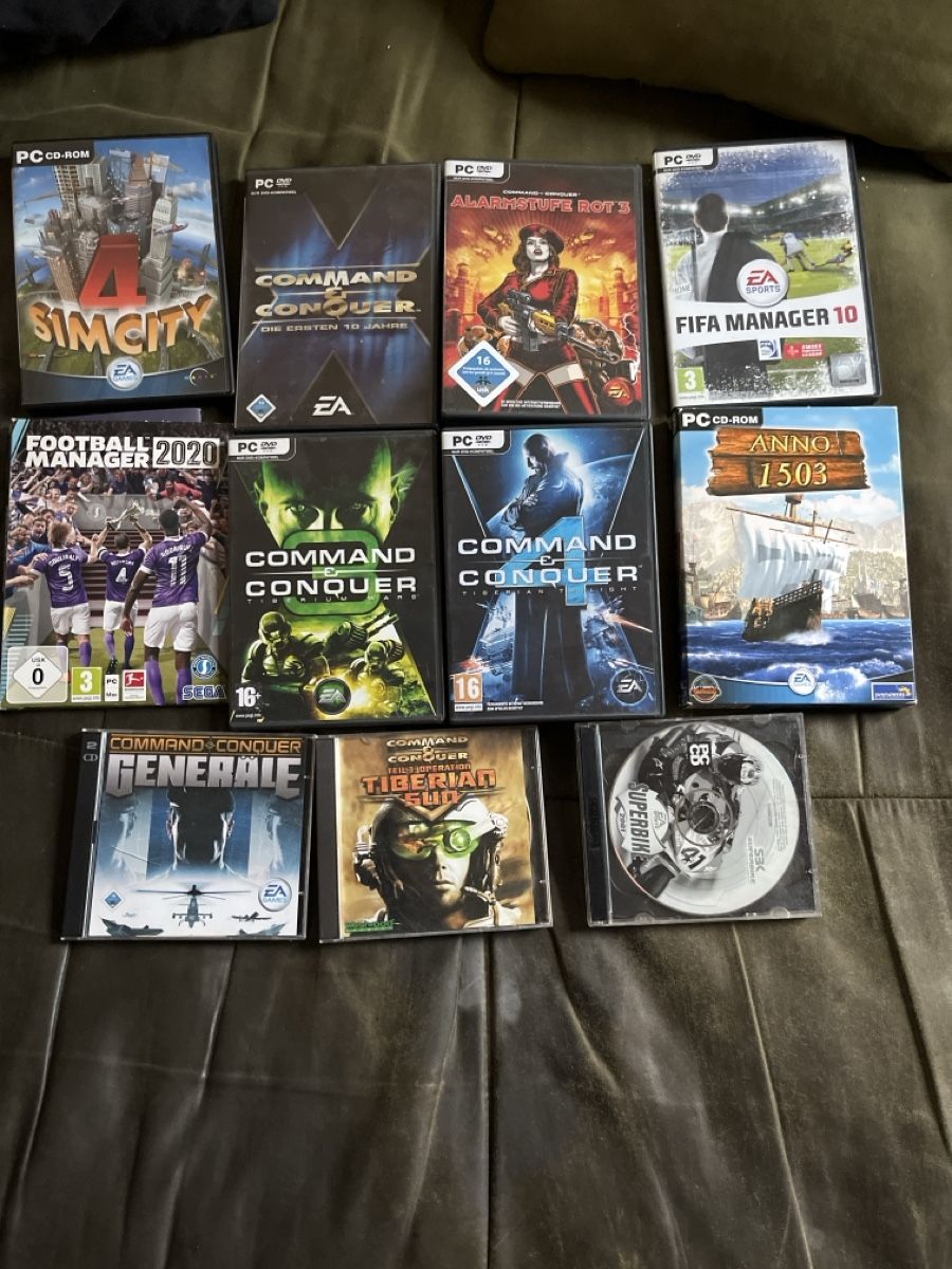 Microsoft Jeux: PC Spiele Sammlung: SimCity, Command & Conquer, FIFA u.a. – D'occasion à Wald AR par rog_rmh8