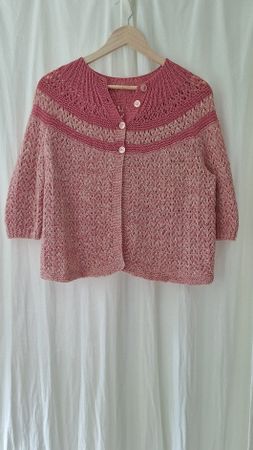handgestrickte Jacke