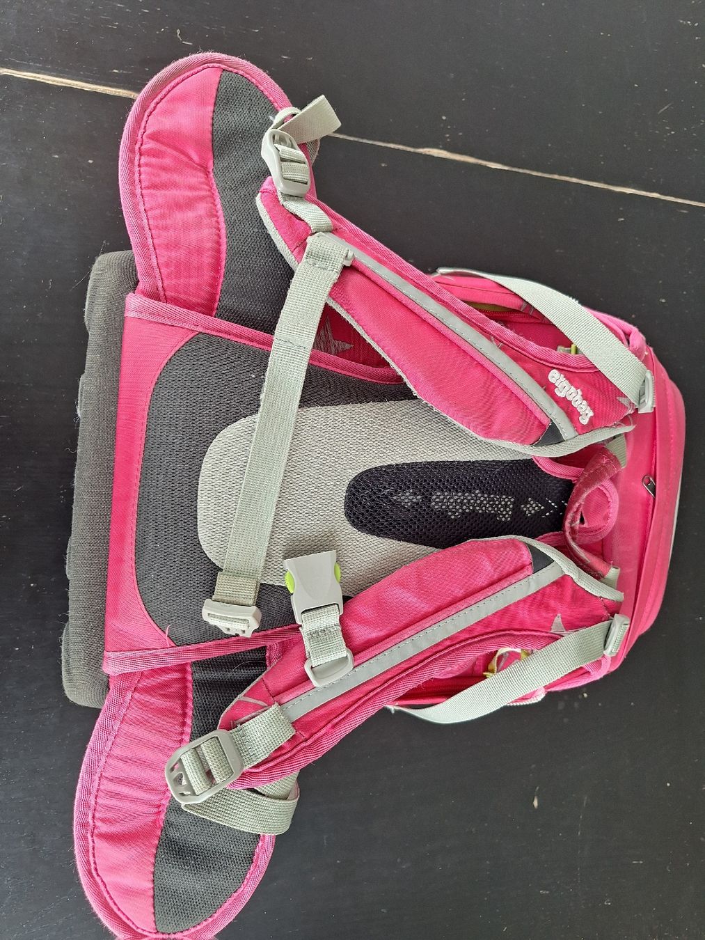 Ergobag Sacs & sacs à dos: Ergobag Schulrucksack, Pink mit Sternen – D'occasion à Wilen b. Wollerau par kaffirank 3