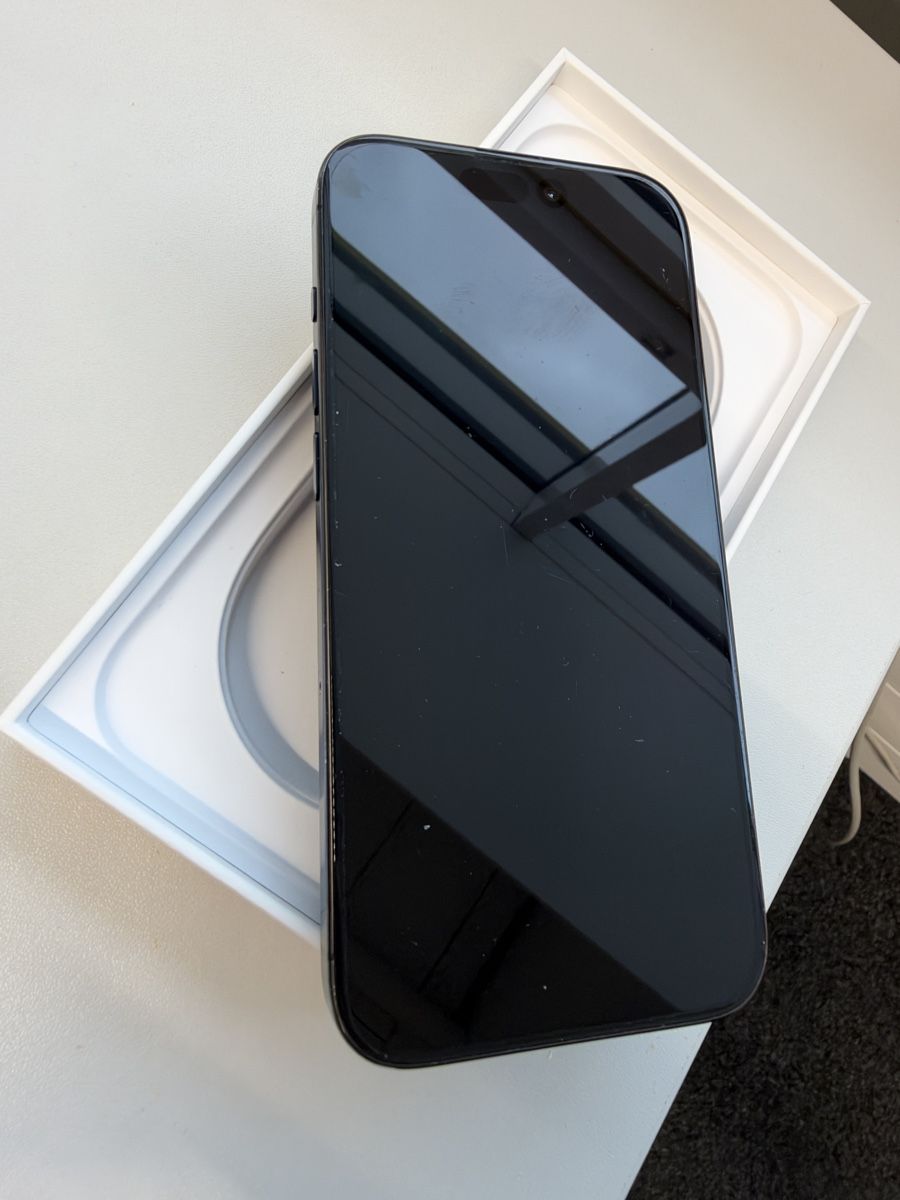Apple Portables: Apple iPhone 15 Pro blue 128GB  – D'occasion à Hinwil par YPMK61 1