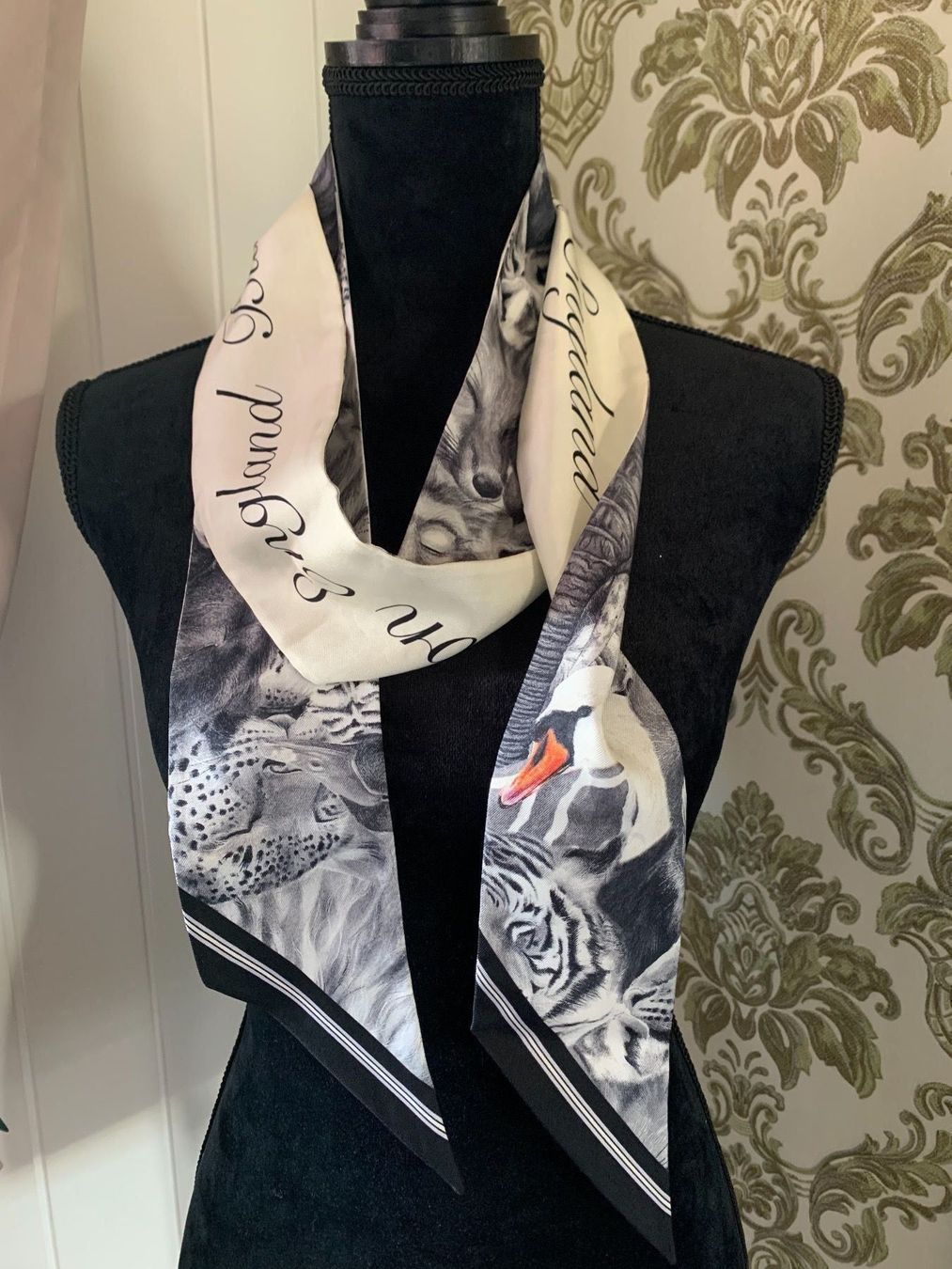 Burberry Foulard & Sciarpe: Burberry Schal – Nuovo (secondo la descrizione) da Hochdorf venduto da Forestgreen 1
