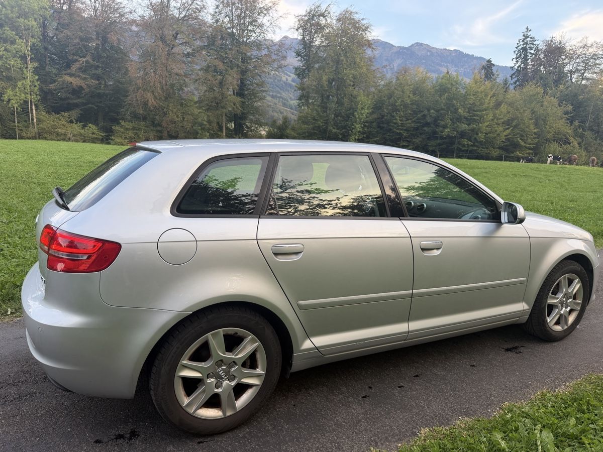 Audi Autos: Audi A3 – Gebraucht aus Kerns von Kerns1 2