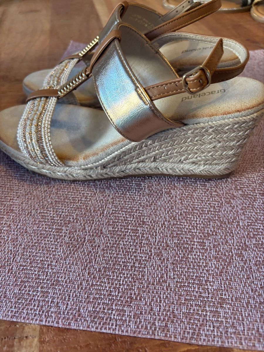Graceland Scarpe da donna: Sandalen – Nuovo (secondo la descrizione) da Brunnen venduto da san_7gww