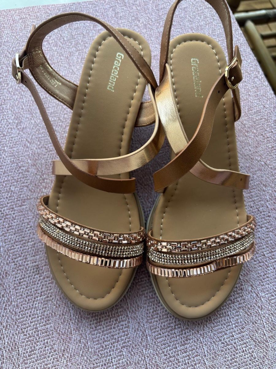 Graceland Chaussures femmes: Sandalen – Neuf (Voir description) à Brunnen par san_7gww 1