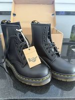 Dr. Martens Schuhe