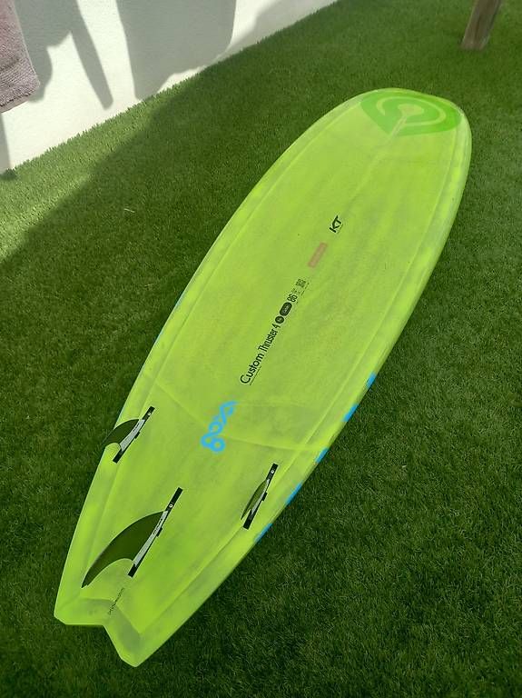 Planches de surf: Goya thruster 4 86L 2025 – D'occasion à Vernayaz par lev_cc2x 1