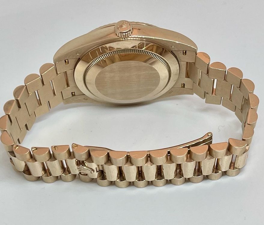 Rolex Orologi: Rolex Daydate Green Dial Everose 228235 – Nuovo (secondo la descrizione) da Lugano venduto da Superstudiolugano 4