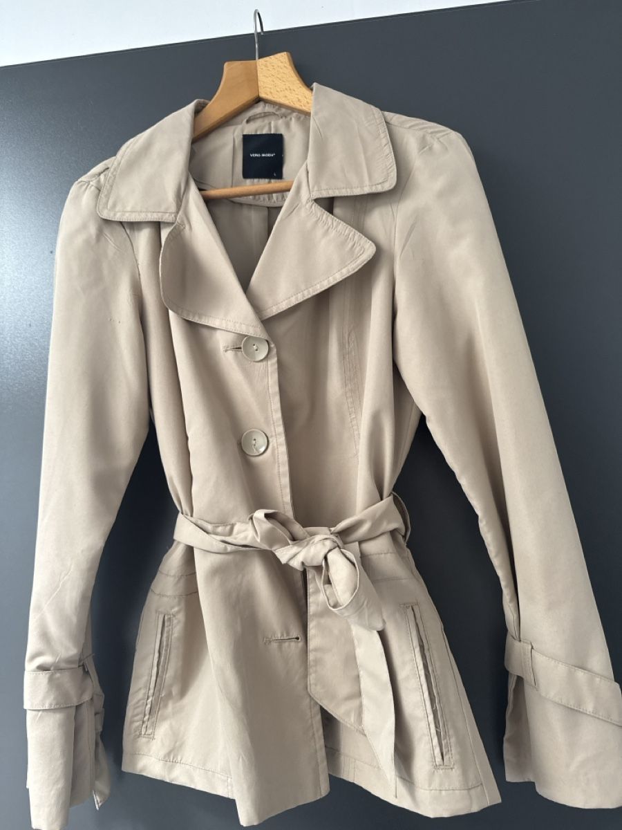 Vero Moda Vestes: Vero Moda Short Jacket beige Size L used – Neuf (Voir description) à Zürich par nad_s27g