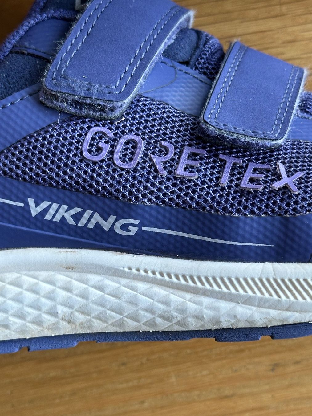 Viking Scarpe per ragazzi: VIKING Sneakers 35 Purple Goretex – Usato da Montagnola venduto da eva_gm6j 5