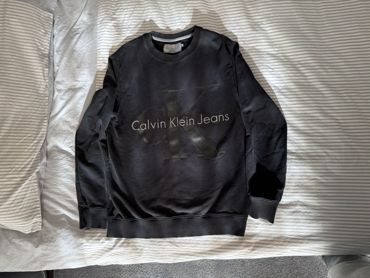 Calvin Klein Maglioni & Felpe: Sweatshirt/Pulli Calvin Klein - Schwarz, L – Usato da Wädenswil venduto da stg_9zfm