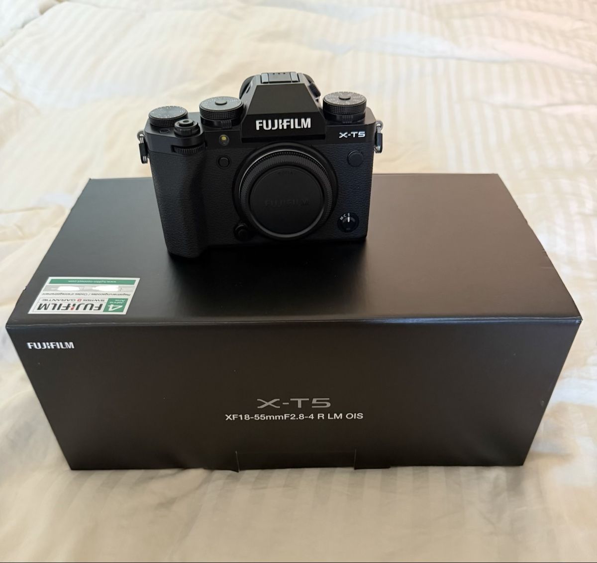 Fujifilm Fotocamera: Fujifilm X-T5 neuwertig – Nuovo (secondo la descrizione) da Zug venduto da thecedi 4