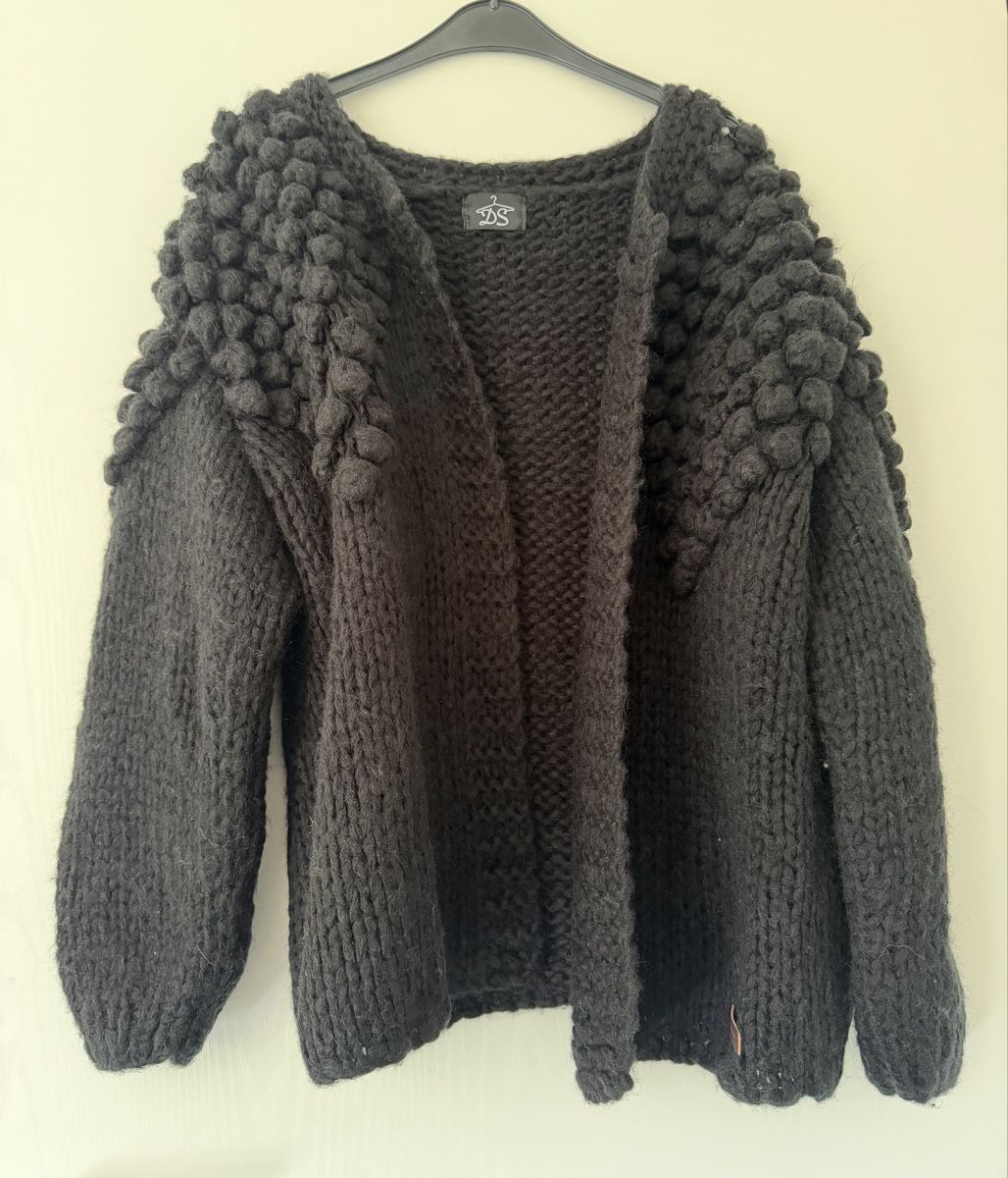 Altro in Moda donna: Giacchetto Hand made Nero  – Nuovo (secondo la descrizione) da Muzzano venduto da nat_x9hf