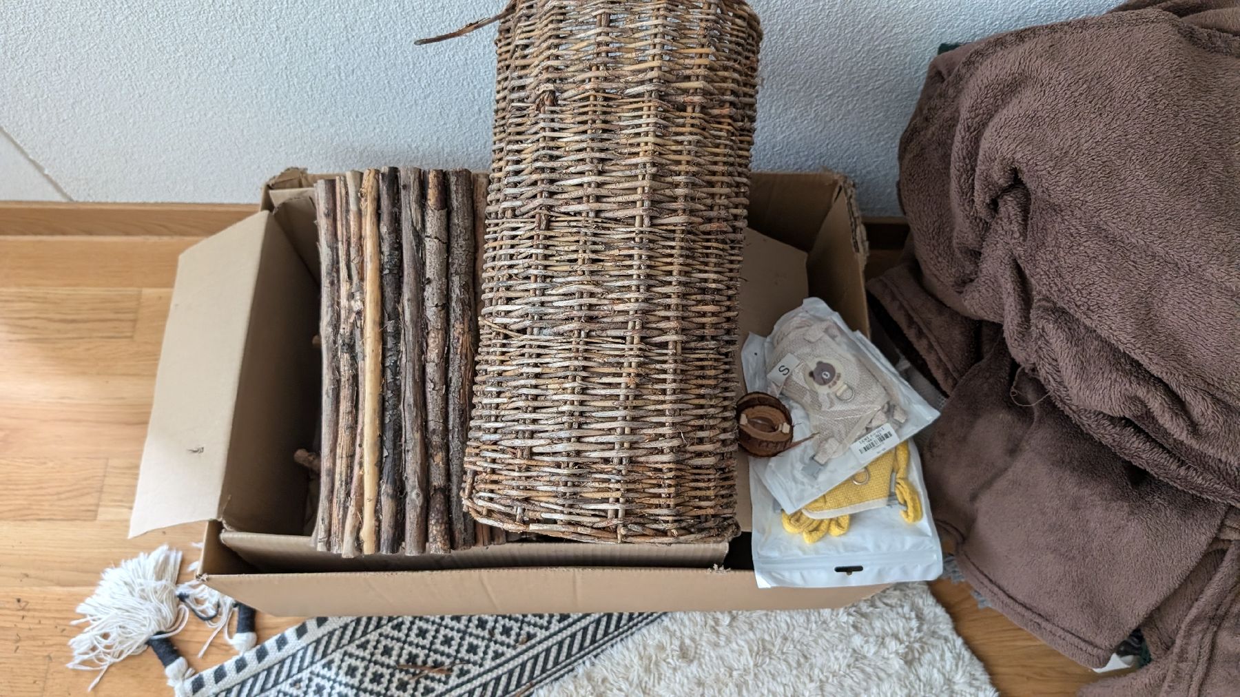 Tutte le decorazioni: Kaninchen Hamster Hase Accessories – Usato da Kloten venduto da Ronusa01 3