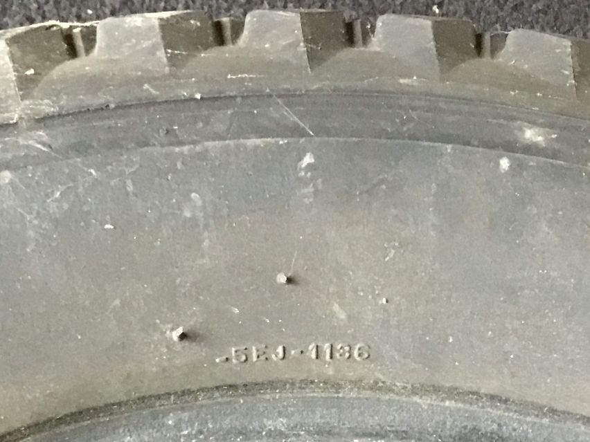Goodyear Accessori per altri veicoli: Goodyear Oldtimer Pneu 40ziger Vintage – Usato da Horw venduto da adler65 4