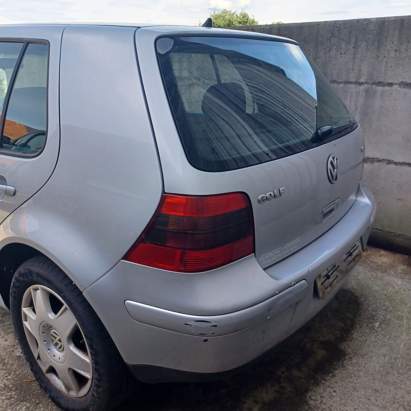 VW Autos: VW Golf 4  1.6 L – D'occasion à Niederhelfenschwil par kaefer97 2