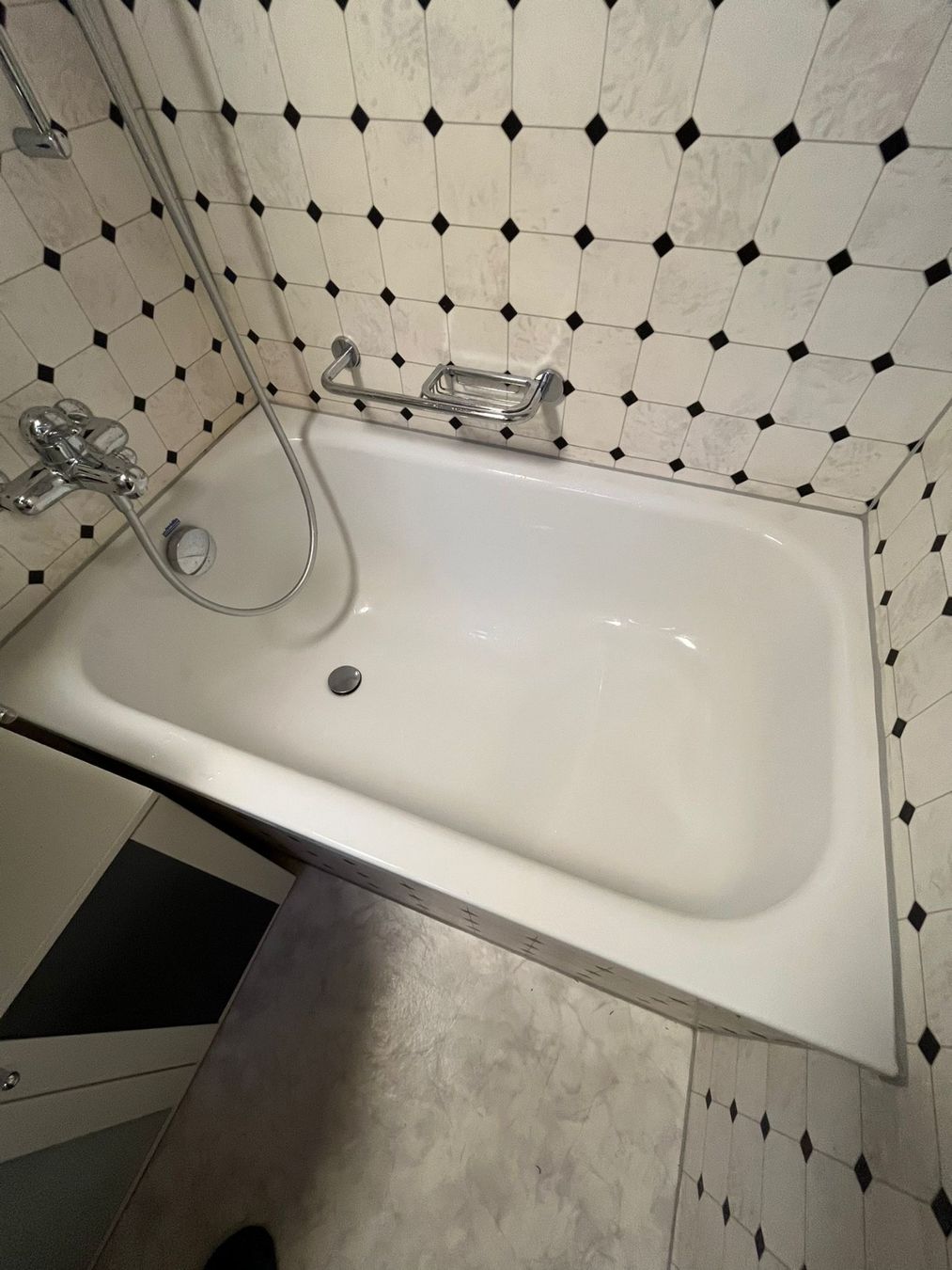Badewannen: Sitzbadewanne – Gebraucht aus Rickenbach LU von bam_8j7f