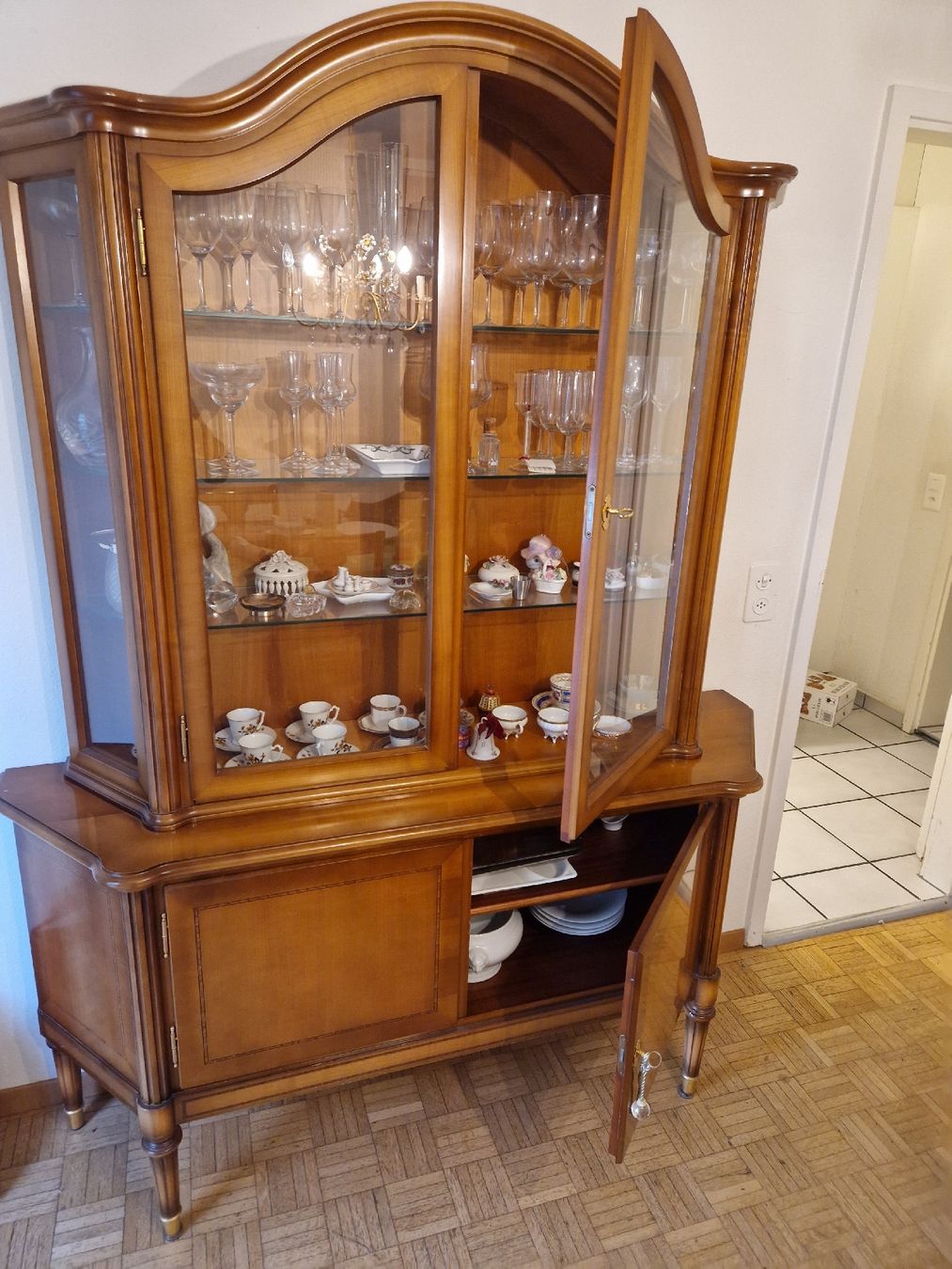 Vetrine: Vitrine  – Usato da Zürich venduto da amza 1