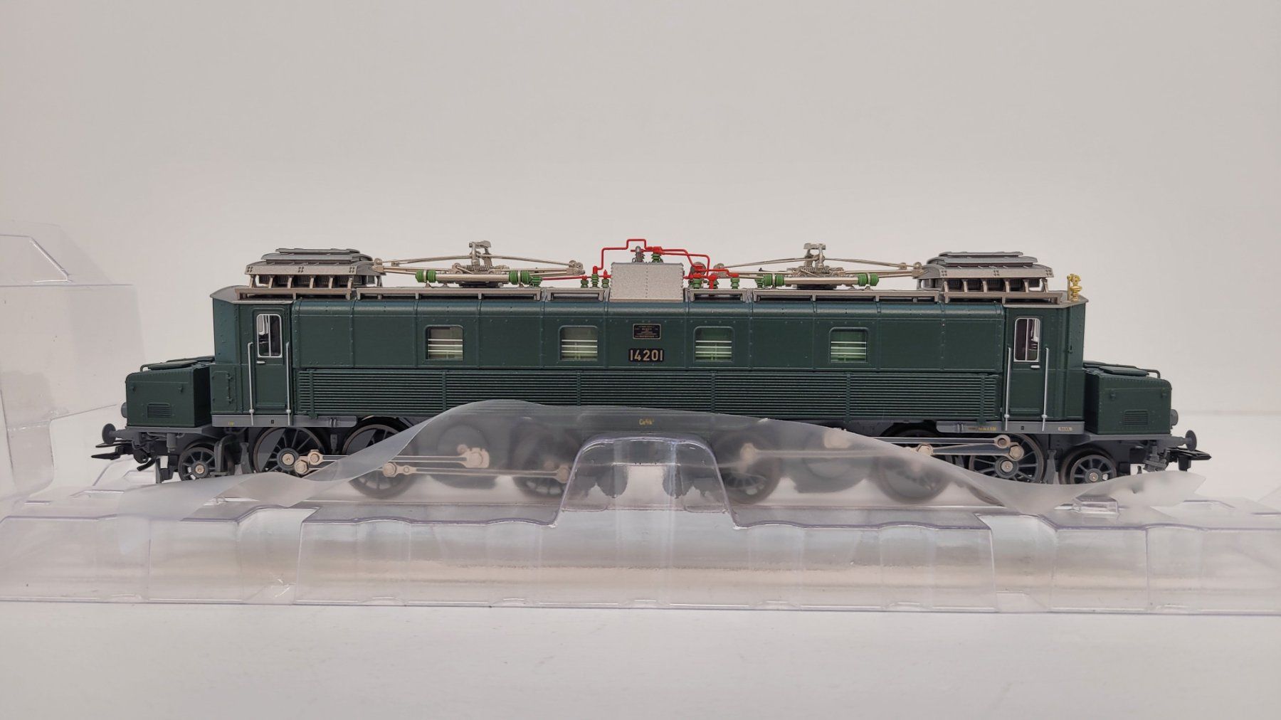 Trix Modellini di ferrovie: TRIX SBB Spur H0 Ce 6/8 I "Köfferli" 22963 – Nuovo e nell'imballaggio originale da Büsserach venduto da ModellbahnDepot 2