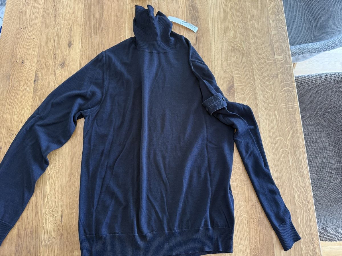 Stone Island Maglioni & Felpe: Stone Island Rollkragenpullover NEU – Nuovo e nell'imballaggio originale da Recherswil venduto da Noname1