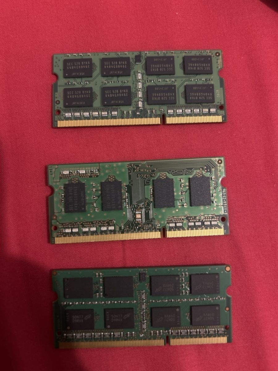 Memory / RAM: 3 Laptop RAM Modules DDR3  – Gebraucht aus Lausanne von rms_y2s6 1