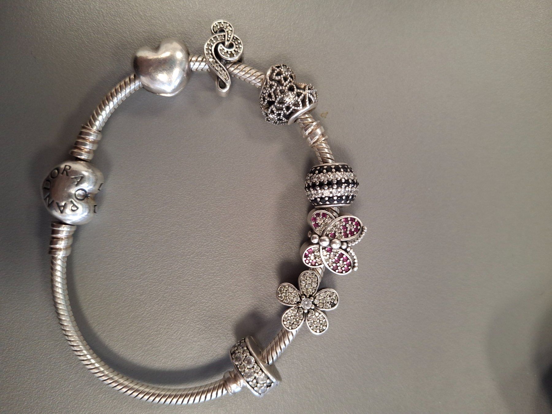 Pandora Bracelets: Pandora braccialetto con charms – D'occasion à Giubiasco par Laretta
